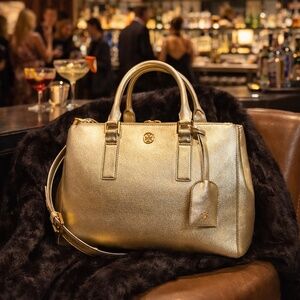 NEW Tory Burch Robinson Gold Saffiano Leather Double-Zip Tote/Shoulder Bag